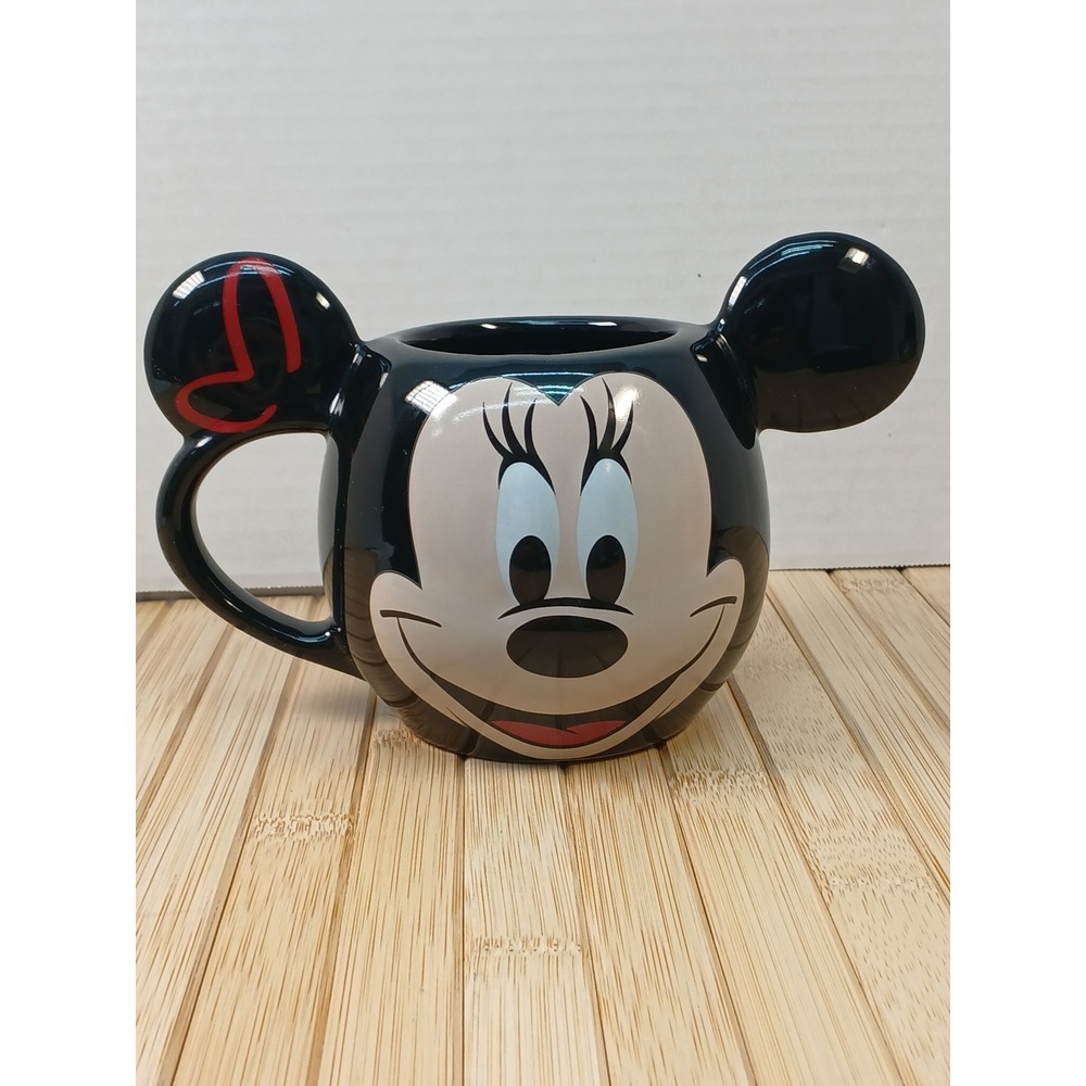 Disney 2022 Food and Wine Fest Mickey and Minnie Mouse Stoneware Mug 14oz Black